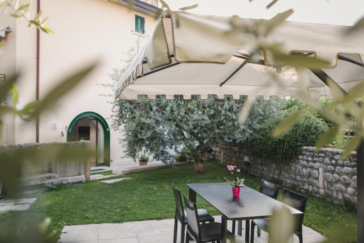 A Casa Di Tom Bed & Breakfast SantʼAmbrogio di Valpolicella Екстериор снимка