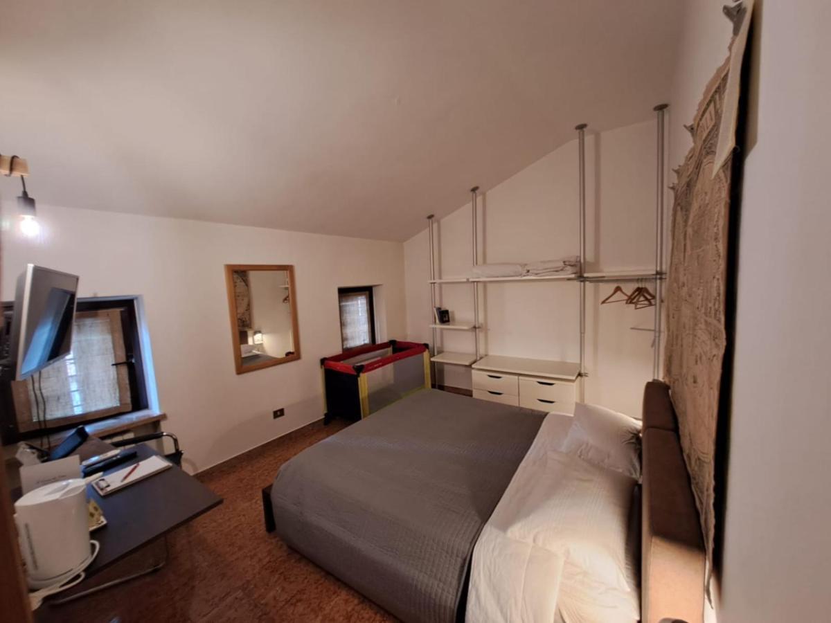 A Casa Di Tom Bed & Breakfast SantʼAmbrogio di Valpolicella Екстериор снимка