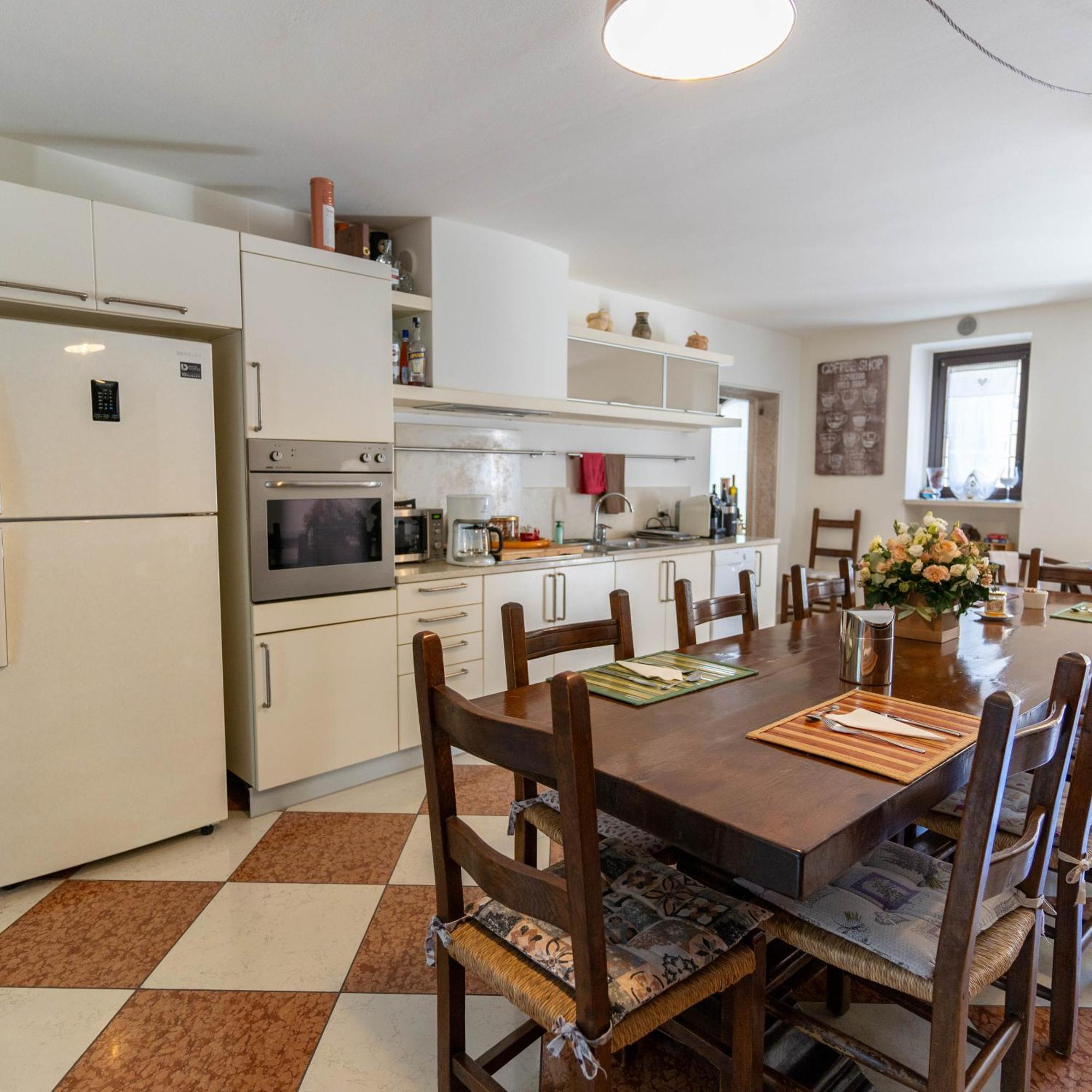A Casa Di Tom Bed & Breakfast SantʼAmbrogio di Valpolicella Екстериор снимка