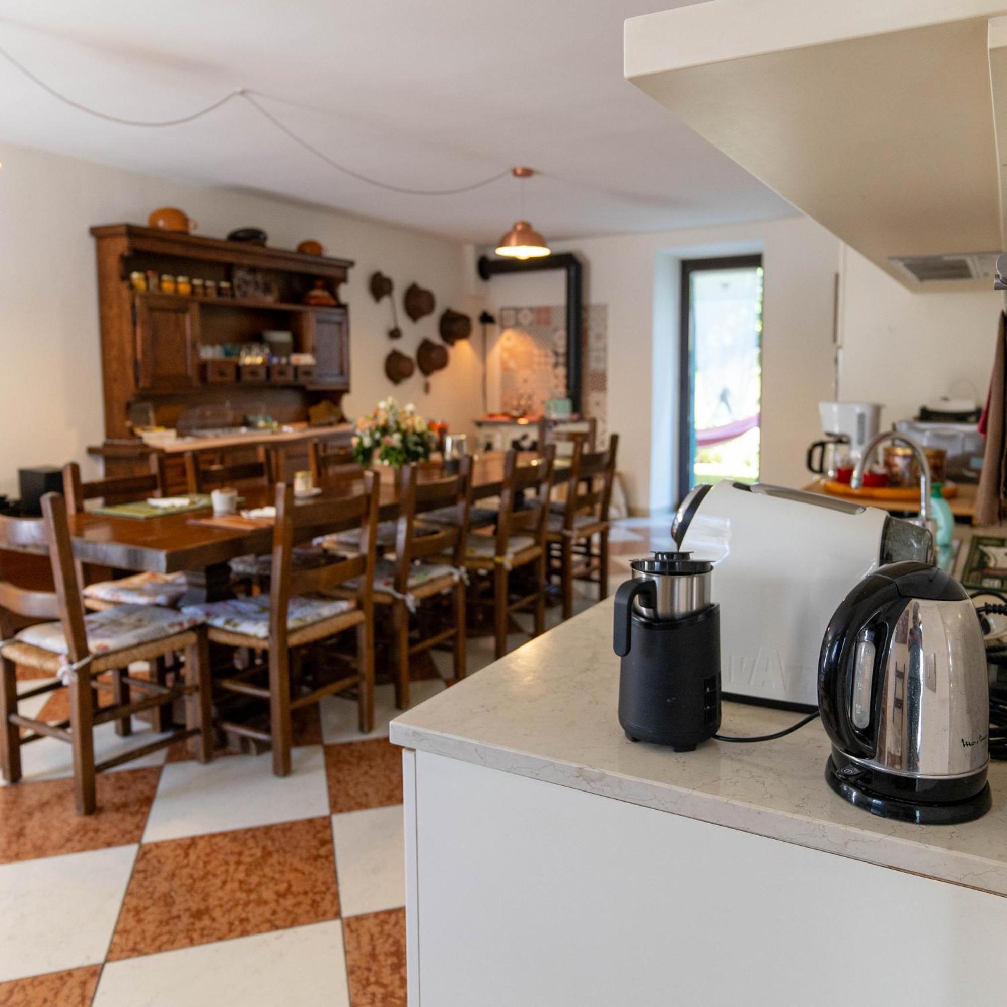 A Casa Di Tom Bed & Breakfast SantʼAmbrogio di Valpolicella Екстериор снимка